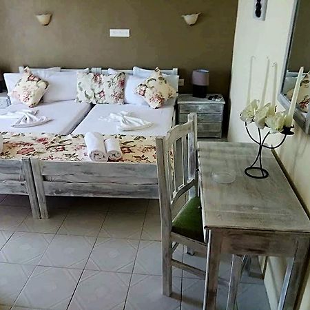 Foteini Rooms Skala Sotiros Exterior photo