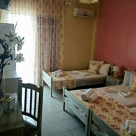 Foteini Rooms Skala Sotiros Exterior photo