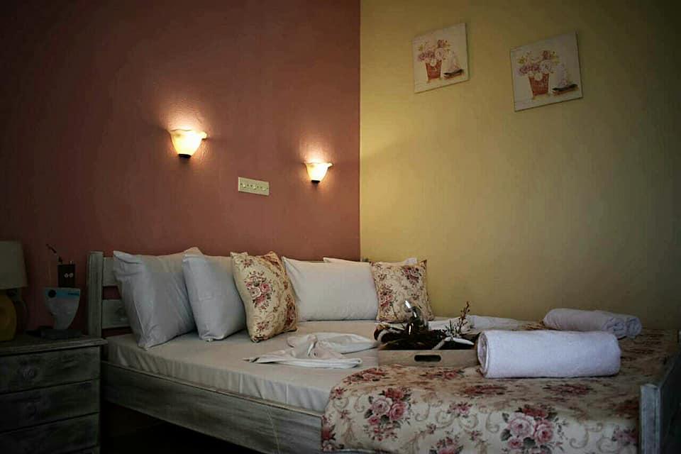 Foteini Rooms Skala Sotiros Exterior photo